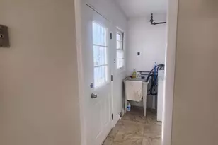 8235 W Summerdale Ave, Chicago, IL 60656 - Photo 7