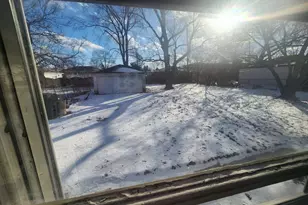 8235 W Summerdale Ave, Chicago, IL 60656 - Photo 9