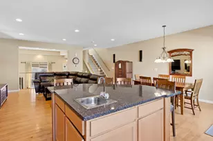 1155 River Bend Ln, Lisle, IL 60532 - Photo 7