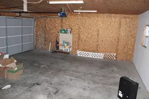 406 W Kirkwood St, Odin, IL 62870 - Photo 21