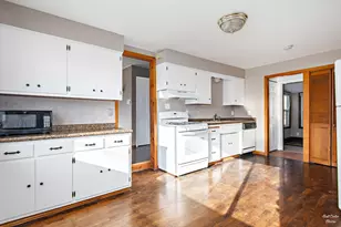 480 Grand Ave, Lake Zurich, IL 60047 - Photo 7