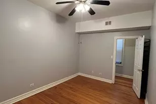 2437 W Lexington St, Chicago, IL 60612 - Photo 11