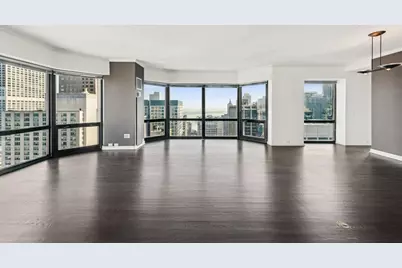 100 E Huron Street #2903, Chicago, IL 60611 - Photo 9