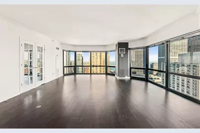 100 E Huron Street #2903, Chicago, IL 60611 - Photo 17