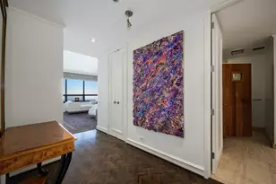 180 E Pearson St, Chicago, IL 60611 - Photo 23