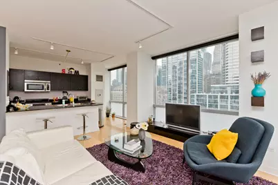 8 E Randolph Street #2204, Chicago, IL 60601 - Photo 5