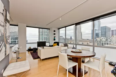 8 E Randolph Street #2204, Chicago, IL 60601 - Photo 3