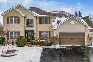 14 Margate Ct, Lake in the Hills, IL 60156 - Photo 1