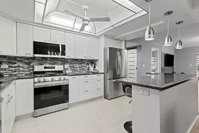 545 S River Road #307, Des Plaines, IL 60016 - Photo 7