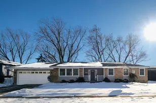 2415 59th St, Woodridge, IL 60517 - Photo 1