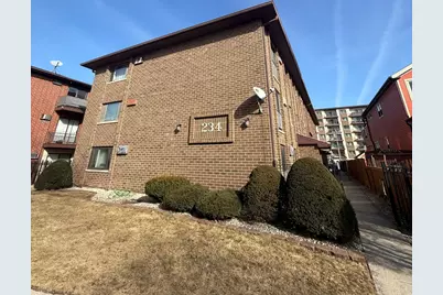 234 Circle Avenue #1C, Forest Park, IL 60130 - Photo 1