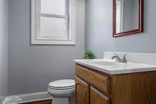 9741 Lonnquist Dr, Franklin Park, IL 60131 - Photo 5