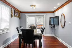 9741 Lonnquist Dr, Franklin Park, IL 60131 - Photo 3