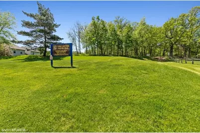 1180 N Nature Court #17-1180-A, Round Lake Beach, IL 60073 - Photo 17