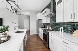 [Address not provided], Naperville, IL 60563 - Photo 3