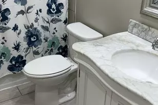 2019 N 72nd Ct, Elmwood Park, IL 60707 - Photo 7