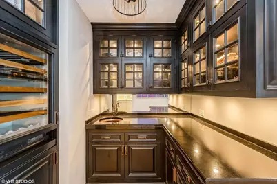 600 N Lake Shore Drive #1212, Chicago, IL 60611 - Photo 11