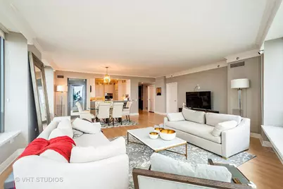 600 N Lake Shore Drive #1212, Chicago, IL 60611 - Photo 5