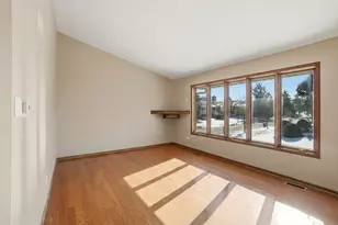 17550 Drummond Dr, Tinley Park, IL 60487 - Photo 5