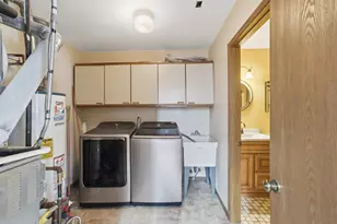 17550 Drummond Dr, Tinley Park, IL 60487 - Photo 21