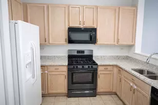 2441 Oneida Ln, Naperville, IL 60563 - Photo 7