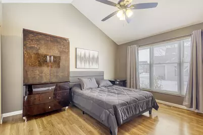 2714 Lake Side Circle, Joliet, IL 60431 - Photo 7