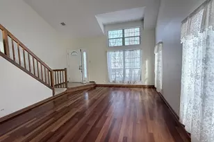 1817 Altoona Ct, Schaumburg, IL 60194 - Photo 3