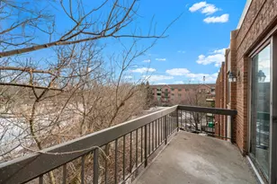 10 Trafalgar Square, Lincolnshire, IL 60069 - Photo 23