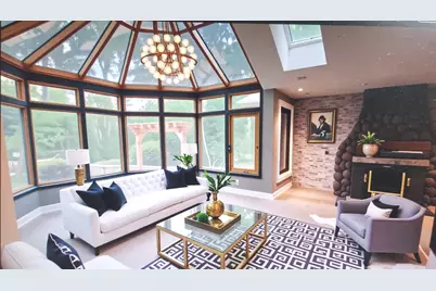 2221 Donegal Drive, Darien, IL 60561 - Photo 11