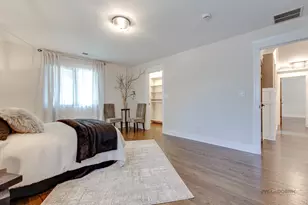 2221 Donegal Dr, Darien, IL 60561 - Photo 45