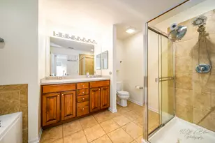 102 Town Center Blvd, Gilberts, IL 60136 - Photo 11