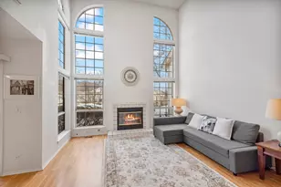 552 Portsmith Ct, Crystal Lake, IL 60014 - Photo 3