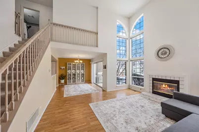 552 Portsmith Court, Crystal Lake, IL 60014 - Photo 5