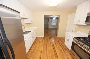 1611 W Glenwood Ave, Joliet, IL 60435 - Photo 7