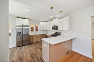 11304 S Lowe Ave, Chicago, IL 60628 - Photo 7