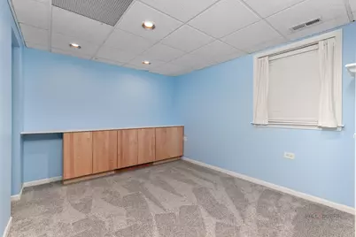 597 Treetop Lane, Gurnee, IL 60031 - Photo 29