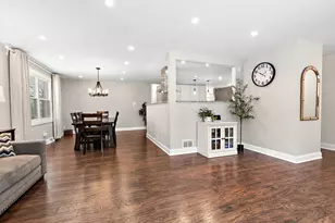 8803 Juniper Ct, Tinley Park, IL 60487 - Photo 7