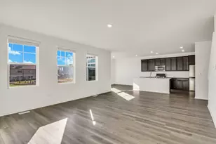 1235 Tiger Lily Dr, Bartlett, IL 60103 - Photo 13