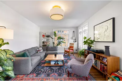 537 W Roscoe Street #2, Chicago, IL 60657 - Photo 5