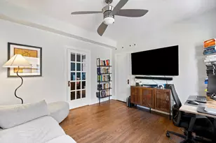 537 W Roscoe St, Chicago, IL 60657 - Photo 19