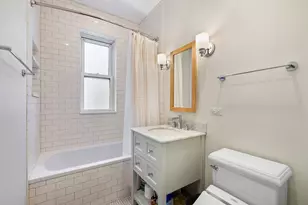 537 W Roscoe St, Chicago, IL 60657 - Photo 17
