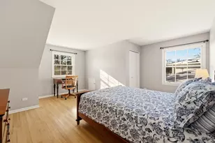 17 Camberley Ct, Hinsdale, IL 60521 - Photo 17