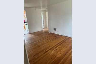 8143 S Colfax Avenue, Chicago, IL 60617 - Photo 11