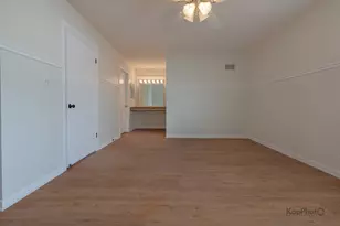 102 N Waterford Dr, Schaumburg, IL 60194 - Photo 11