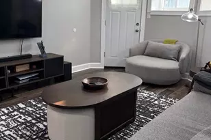 6541 S Ingleside Ave, Chicago, IL 60637 - Photo 3