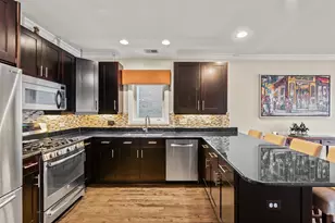 3635 N Wilton Ave, Chicago, IL 60613 - Photo 11