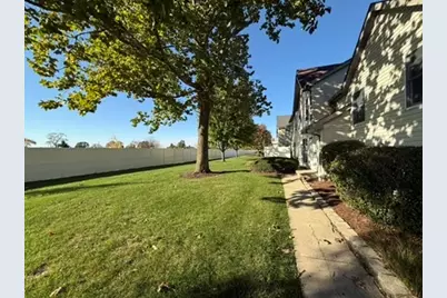 65 Spuhler Drive #65, Batavia, IL 60510 - Photo 15