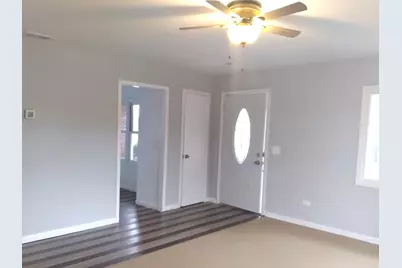 1828-1826 Horeb Avenue, Zion, IL 60099 - Photo 9