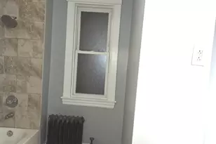 8256 S South Shore Dr, Chicago, IL 60617 - Photo 9