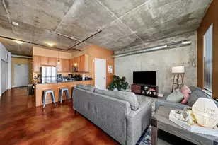 348 River St, Lemont, IL 60439 - Photo 5